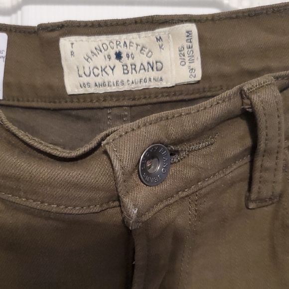 Lucky Brand Women's Brown Skinny Jeans with zippered ankles - Picture 2 of 10